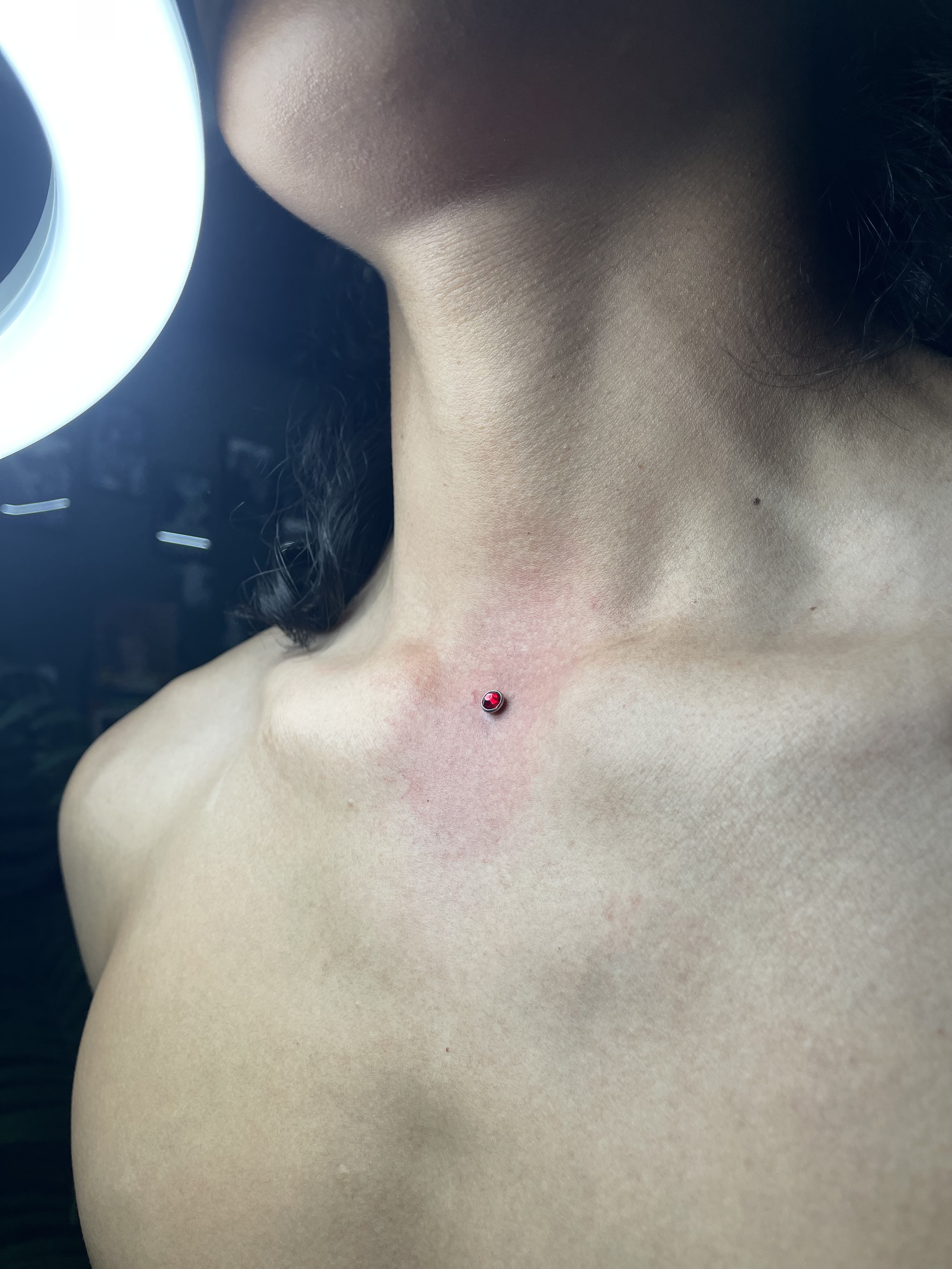 Dermal piercing